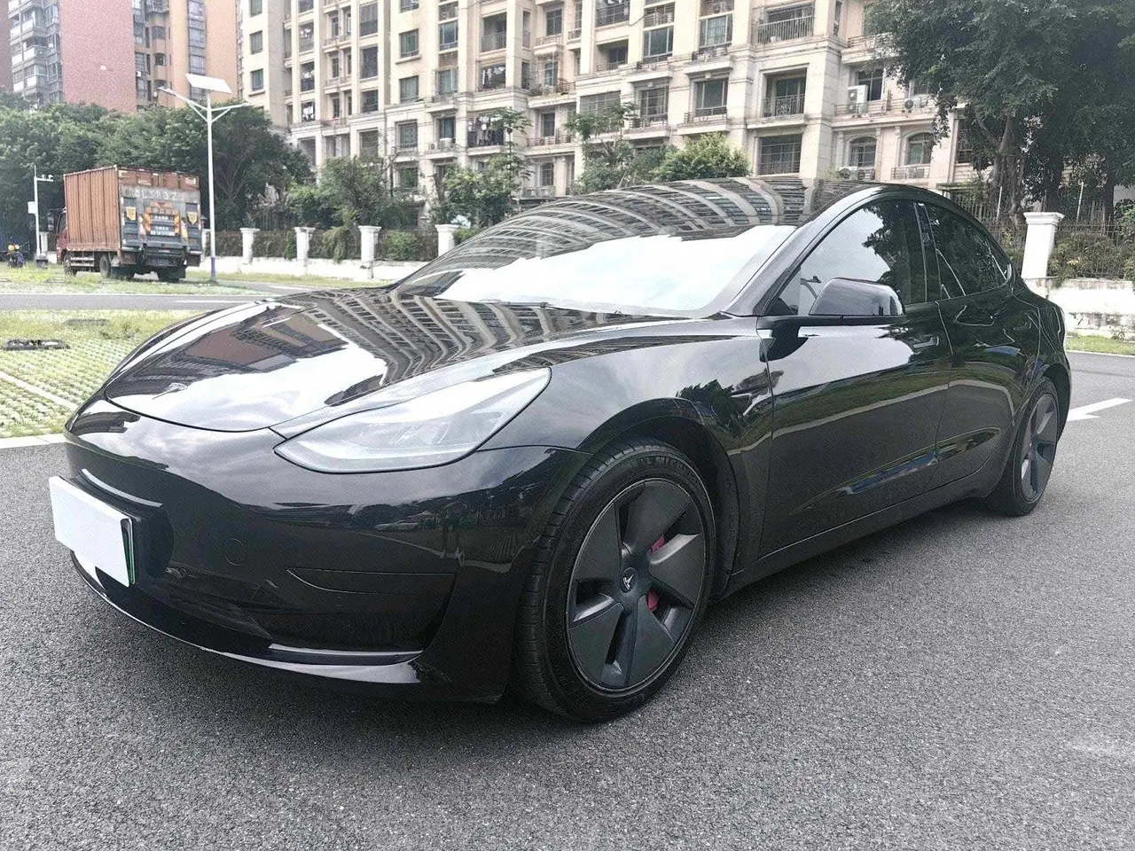 打开图片灯箱:Tesla 2021 Model 3 Standard Endurance Rear Drive Upgraded Automatic Gear