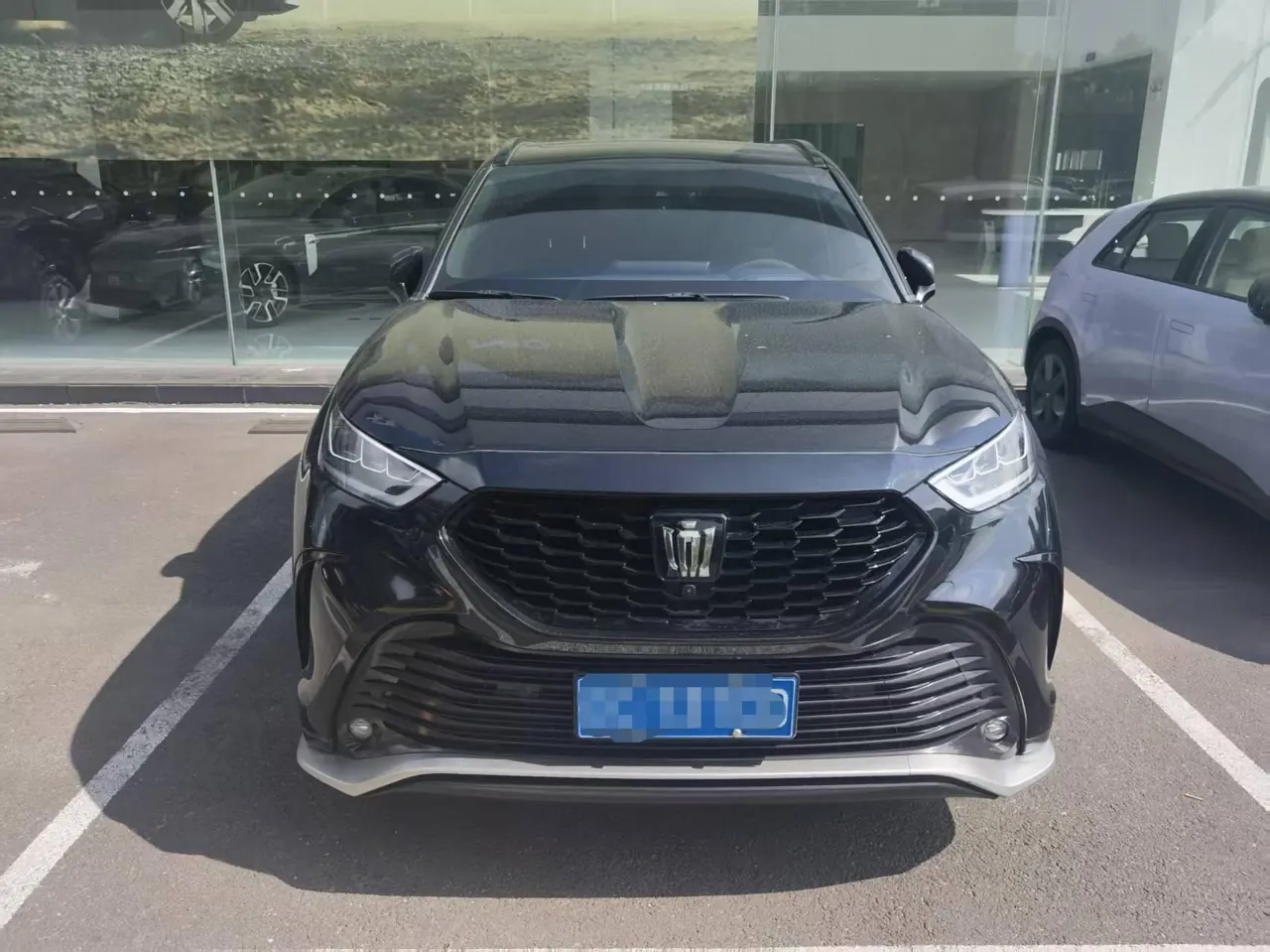 Toyota 2024 Crown Land Release HEV 2.5 Stepless Four-wheel Drive Premium Edition Automatic Gear 2