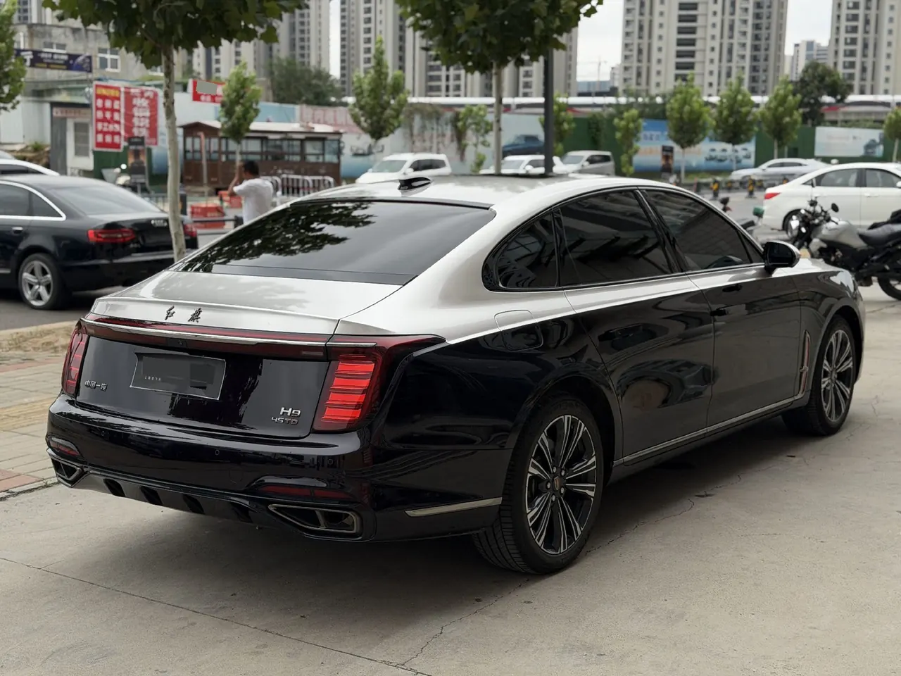 HongQi 2024 H9 48V 2.0T Flag Enjoy Private Fashion Edition Automatic Gear 2