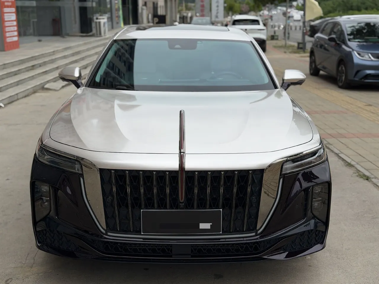 HongQi 2024 H9 48V 2.0T Flag Enjoy Private Fashion Edition Automatic Gear 3