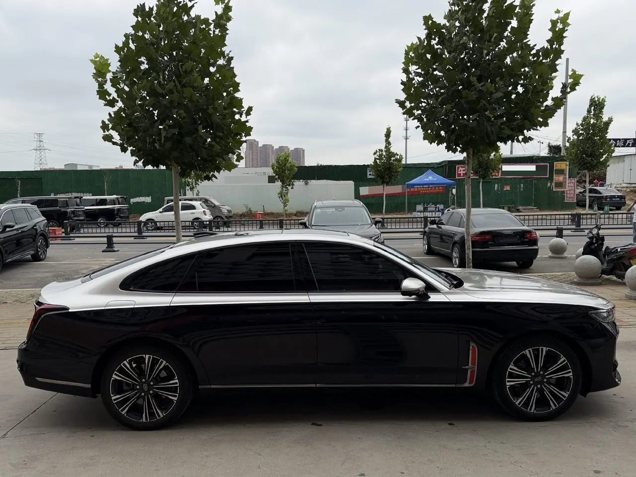HongQi 2024 H9 48V 2.0T Flag Enjoy Private Fashion Edition Automatic Gear 7