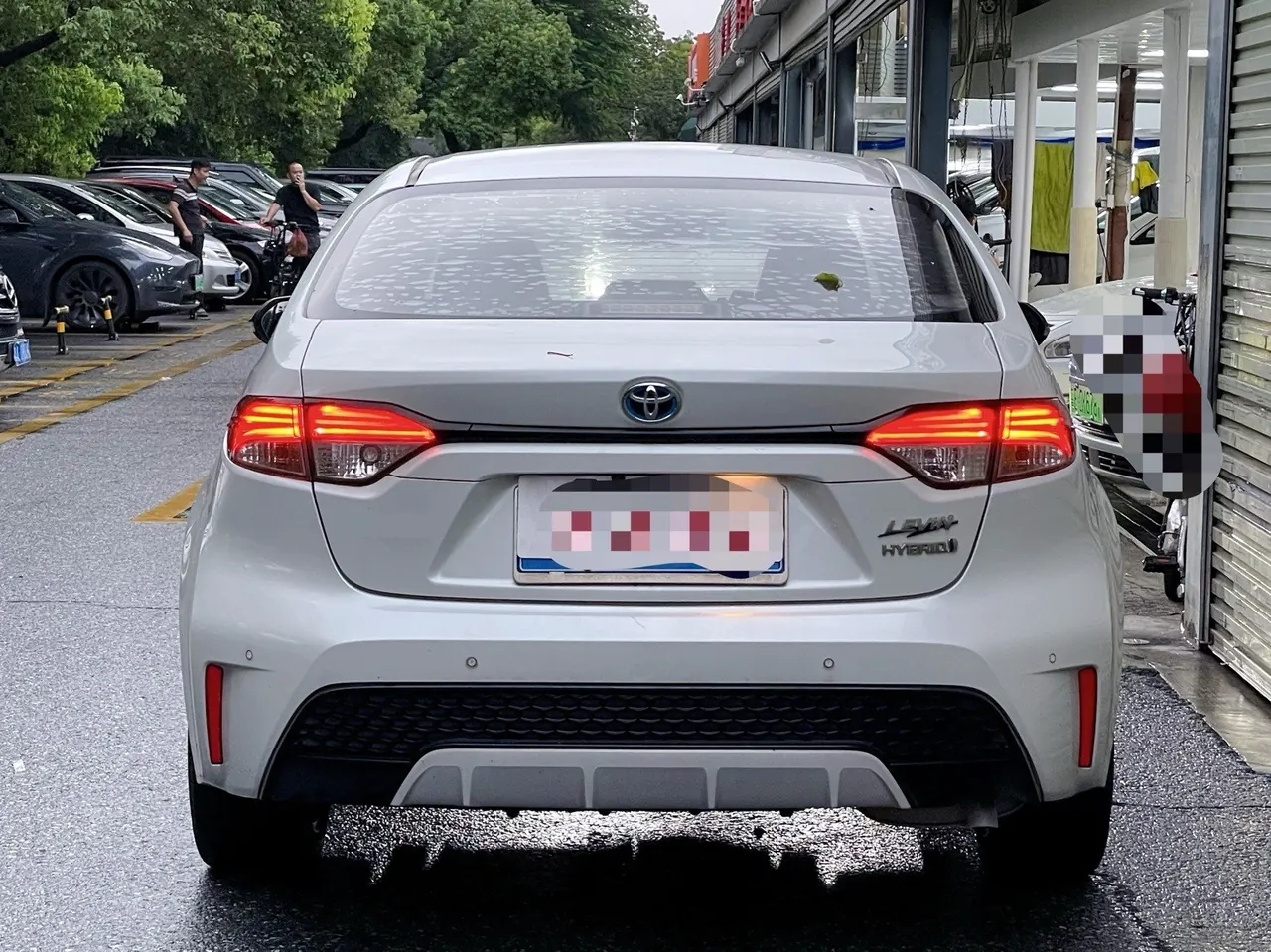 Toyota 2021 Lei Ling Shuangqing 1.8H Stepless Sports Edition Automatic Gear 5