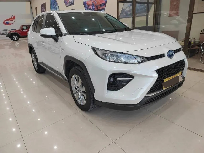 Toyota 2022 Weilanda Dual Engine 2.5 Stepless Two-Drive Deluxe Automatic Gear 3