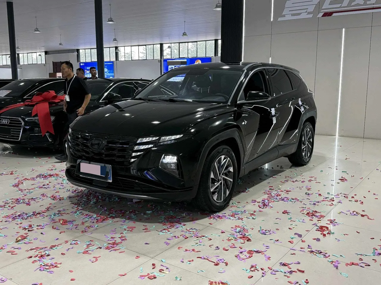 Open image lightbox: Hyundai 2021 Tousheng L 1.5T GLX Elite Automatic Gear