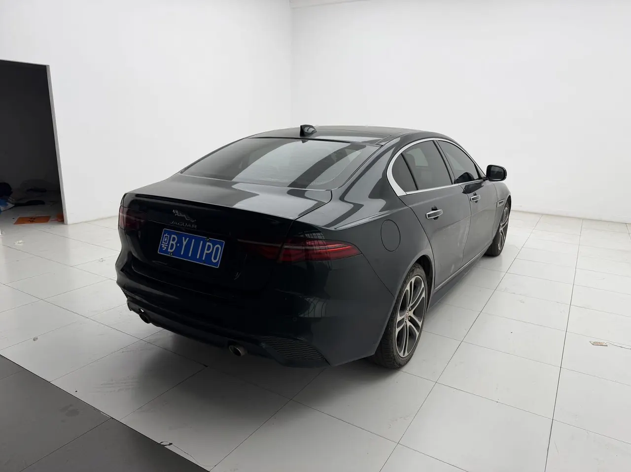 Jaguar 2021 XEL 2.0T 250PS R-DYNAMIC S Enterprising Sports Edition Automatic Gear 7