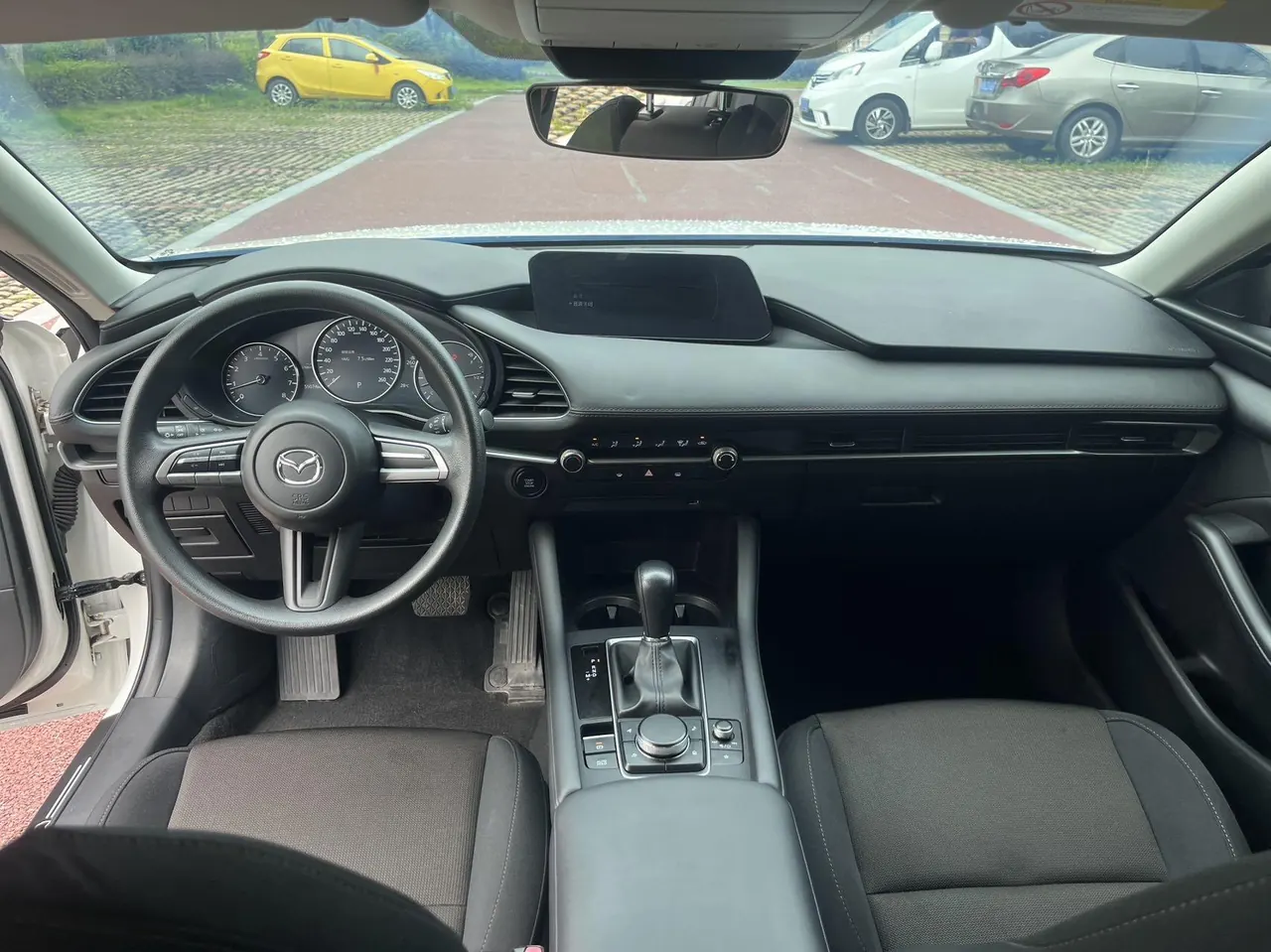 Mazda 3 Angkesaila 2022 Mazda 3 Angkesaila-sedan 2.0 quality automatic transmission 5