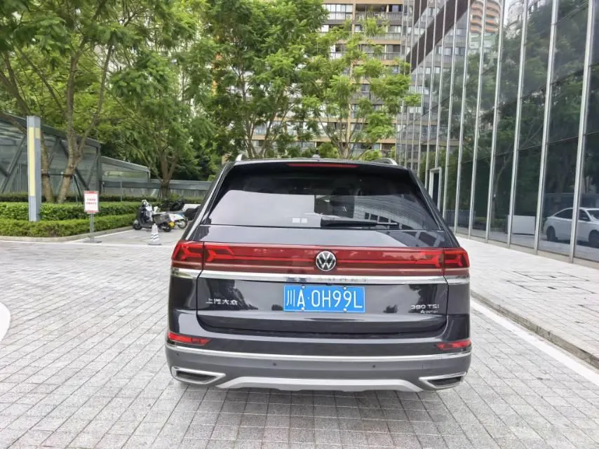 Volkswagen 2022 Tuang 2.0TSI 380TSI 4WD Respect Deluxe Automatic Transmission 7