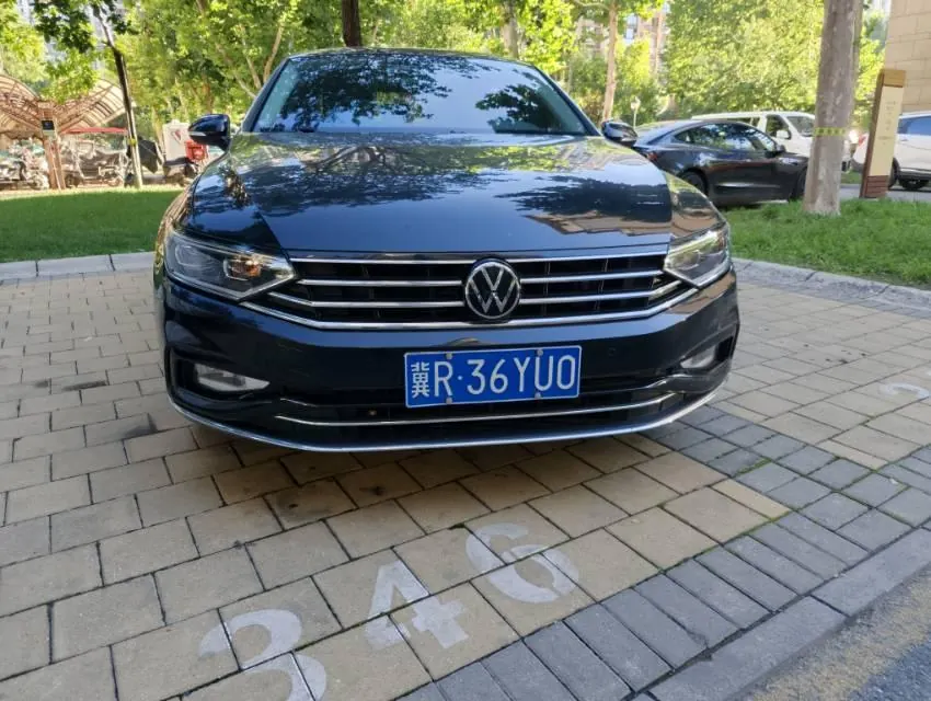 Volkswagen 2020 Magotan 2.0TSI 330TSI luxury automatic transmission 5