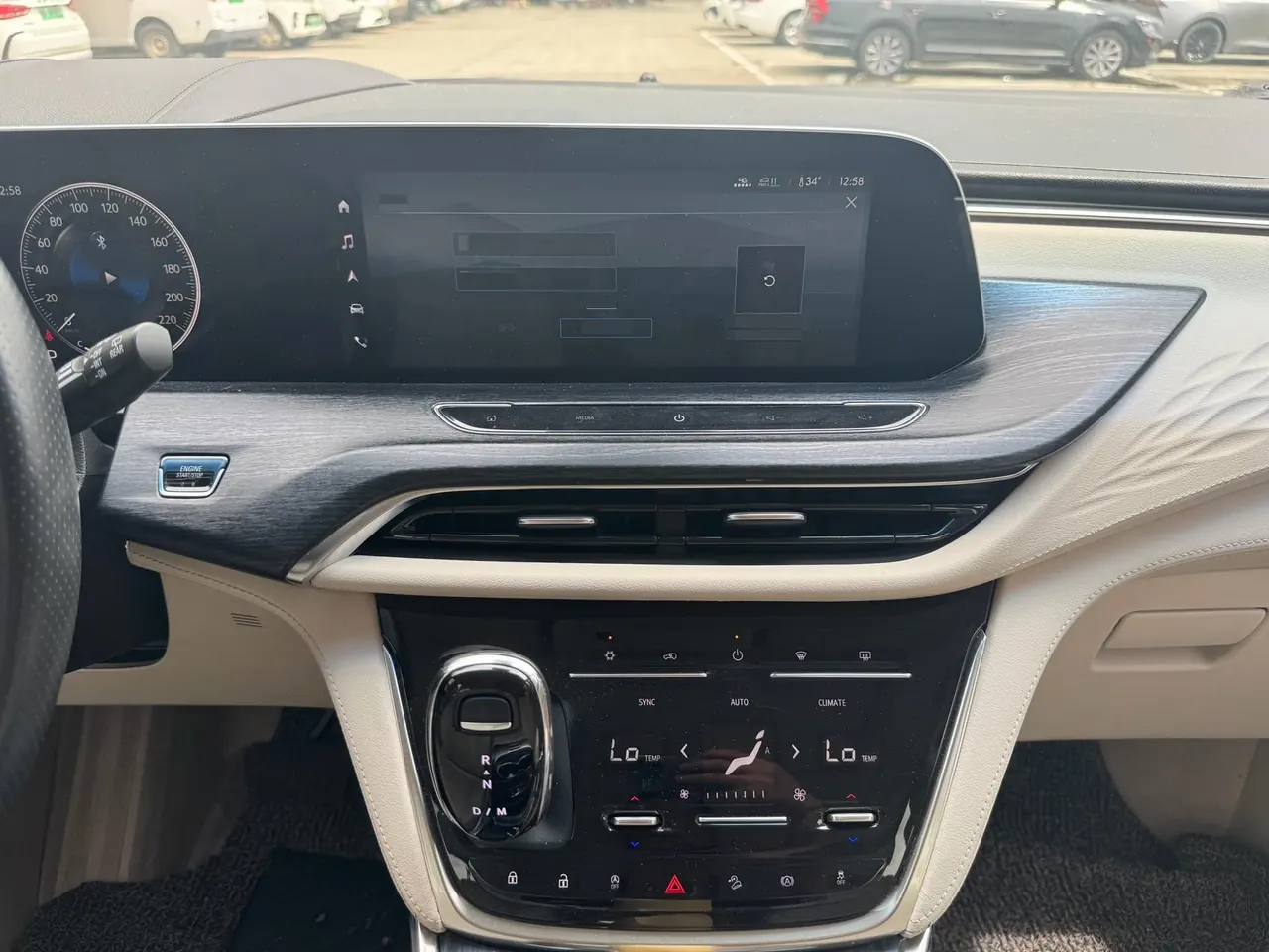 Buick 2021 GL8 Avenir 2.0T Seven-seat Pro-Li Edition Automatic Gear 14