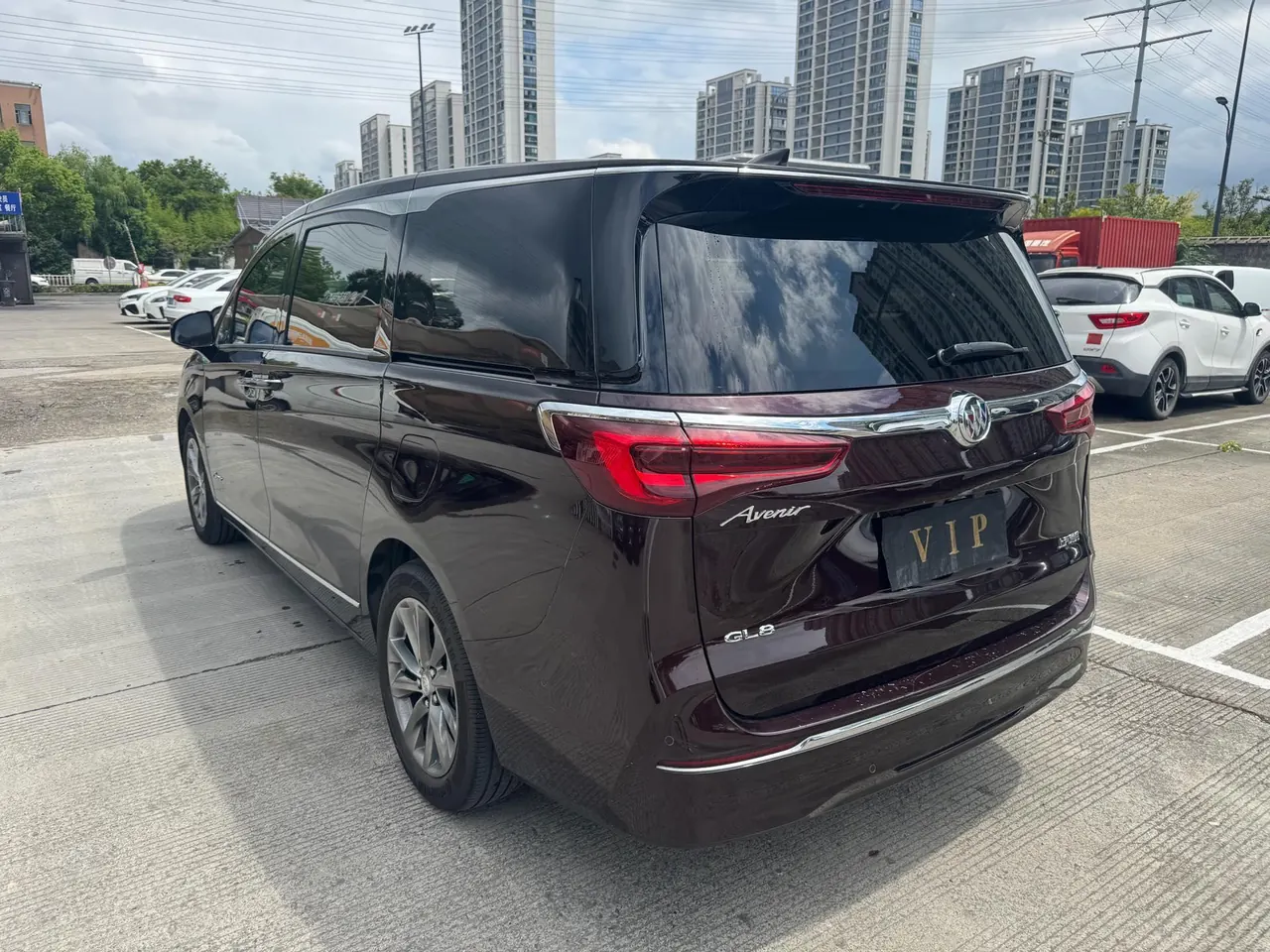 Buick 2021 GL8 Avenir 2.0T Seven-seat Pro-Li Edition Automatic Gear 4
