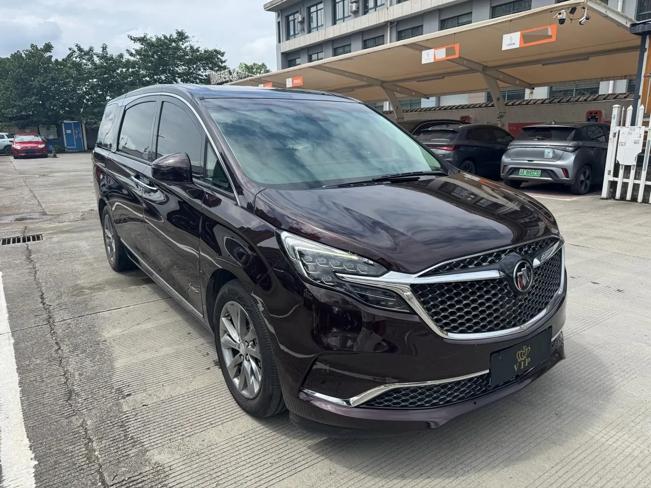 Buick 2021 GL8 Avenir 2.0T Seven-seat Pro-Li Edition Automatic Gear 5
