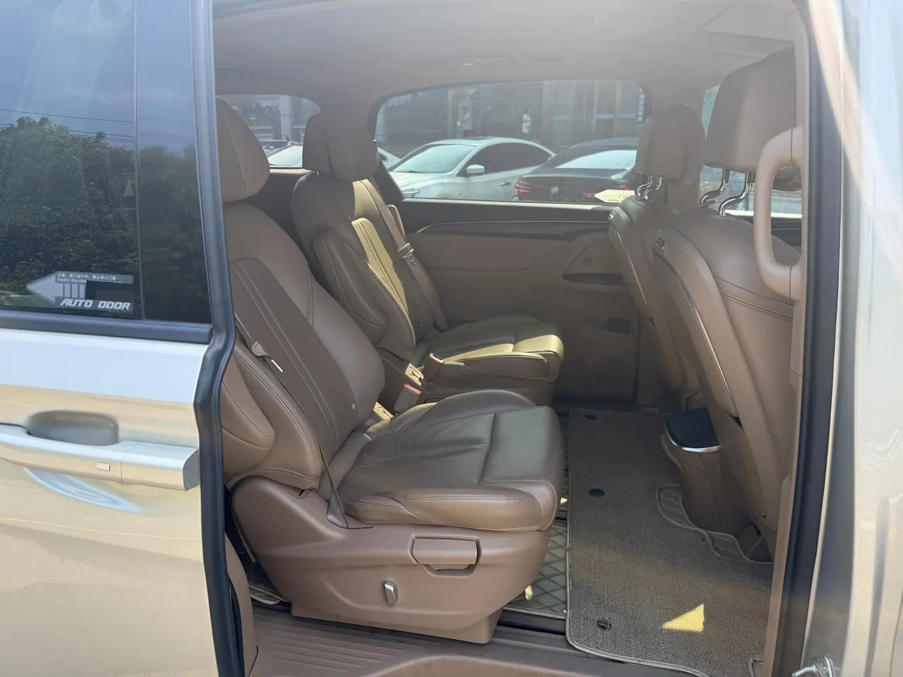 Buick 2021 GL8 ES Lu Zun 2.0T 653T Exclusive Automatic Gear 8
