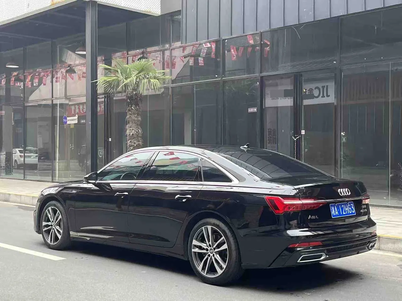 Audi 2021 A6L 2.0TFSI 40TFSI Deluxe Dynamic Automatic 8