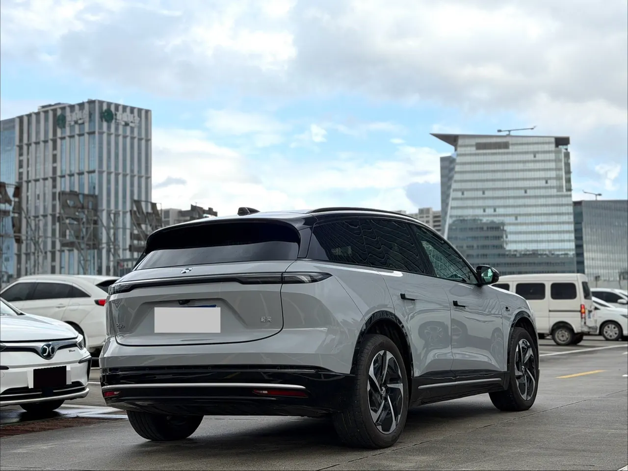 NIO 2025 ES6 75kWh automatic gear 6