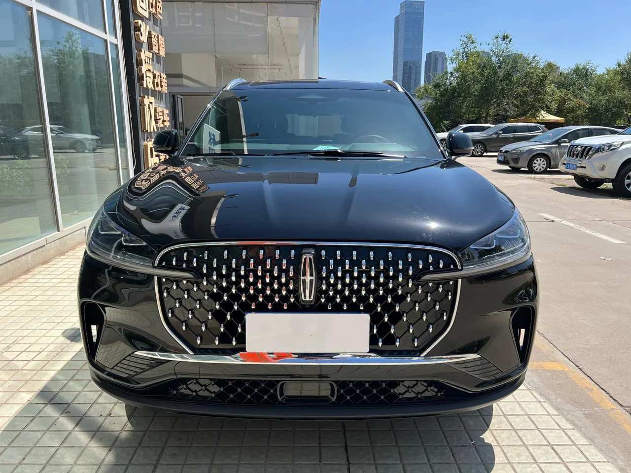 Lincoln 2024 Aviator 3.0T V6 4-wheel Elegant Edition 6-seat Automatic Gear 2