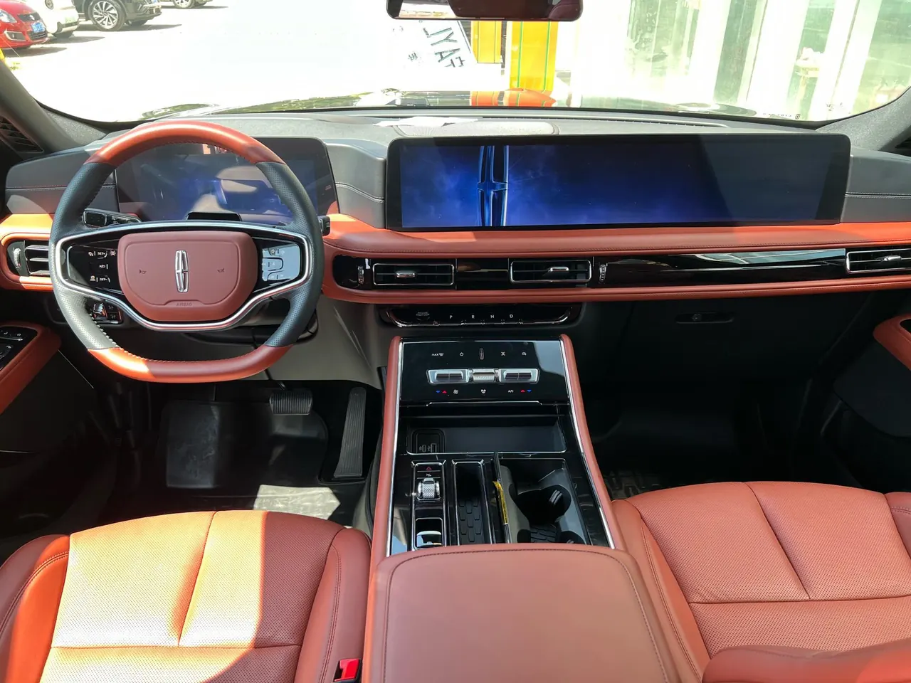 Lincoln 2024 Aviator 3.0T V6 4-wheel Elegant Edition 6-seat Automatic Gear 5