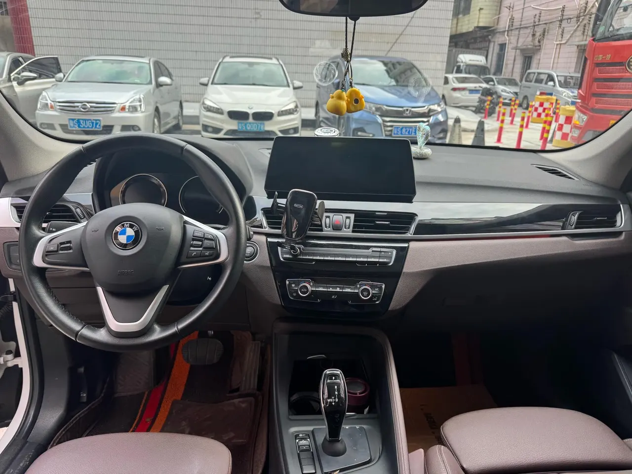 BMW 2020 X1 sDrive25Li 2.0T Leading Automatic Gear 5