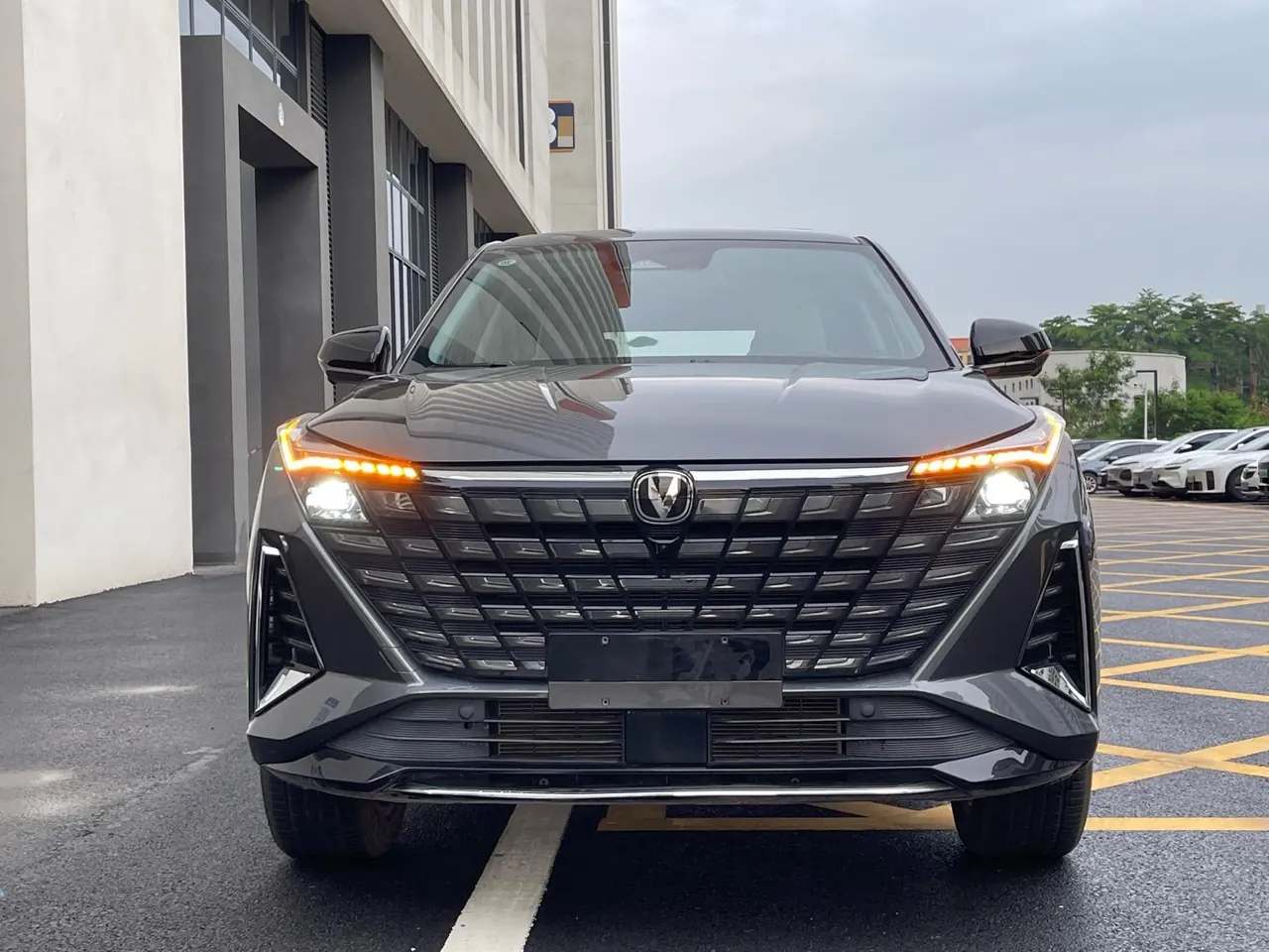ChangAn 2025 UNI-Z 1.5T honorable automatic gear 3