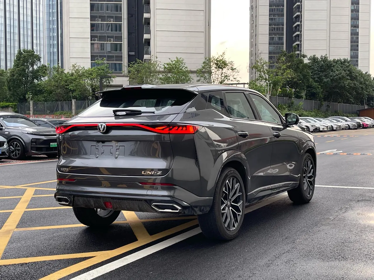 ChangAn 2025 UNI-Z 1.5T honorable automatic gear 8