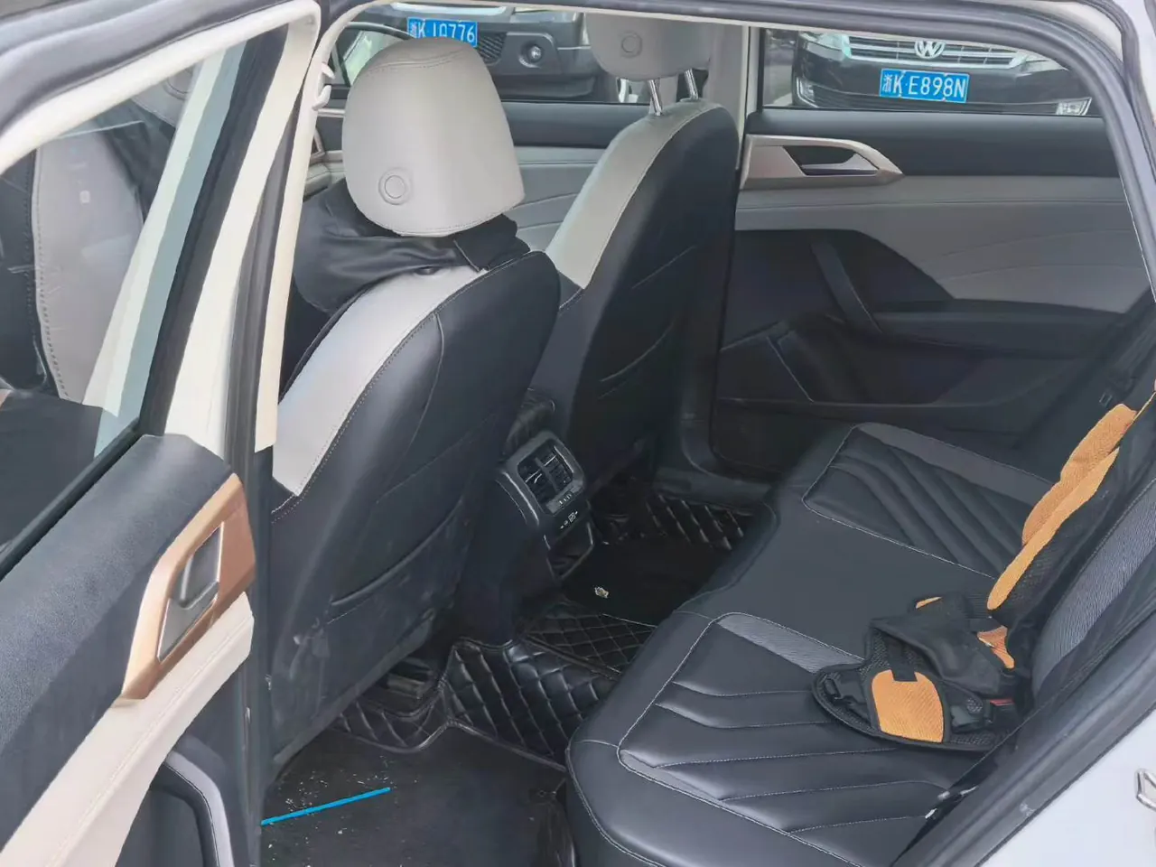 Volkswagen 2024 Tuyue 1.5TSI 300TSI Two-Drive Full Moon Edition Automatic Gear 4