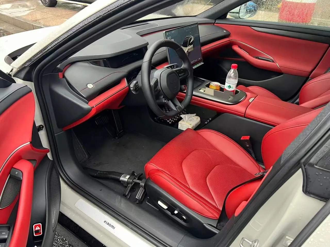 MI 2024 SU 7 830km Rear Drive Ultra Long Endurance High-end Smart Drive Pro Edition Automatic Gear 2