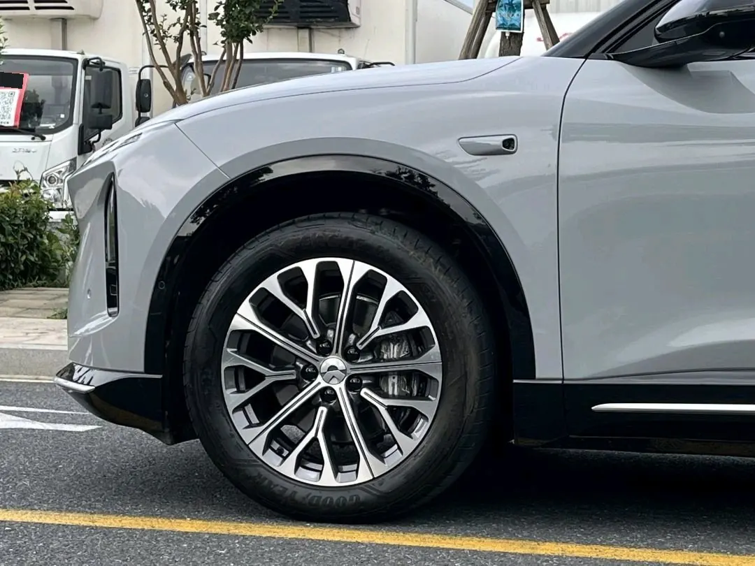 NIO 2025 ES6 75kWh automatic gear 11