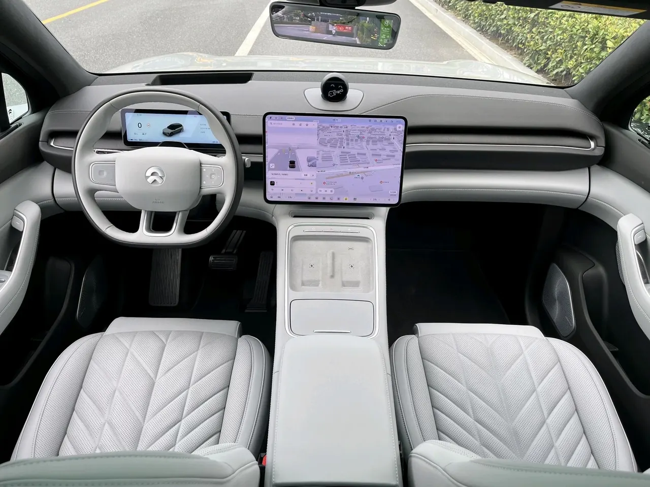 NIO 2025 ES6 75kWh automatic gear 2
