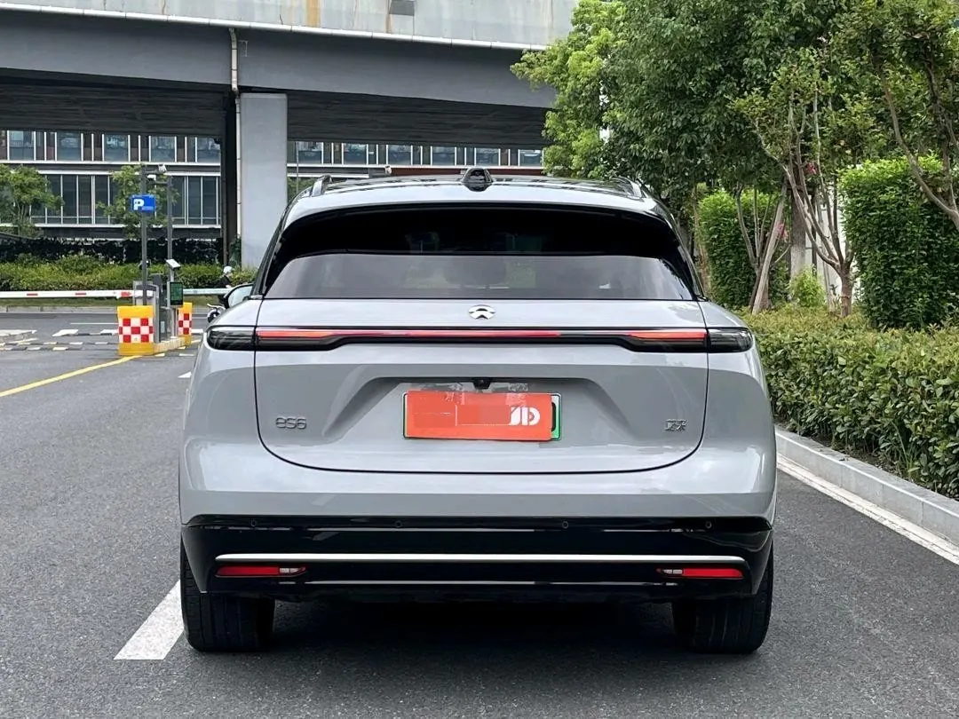 NIO 2025 ES6 75kWh automatic gear 8