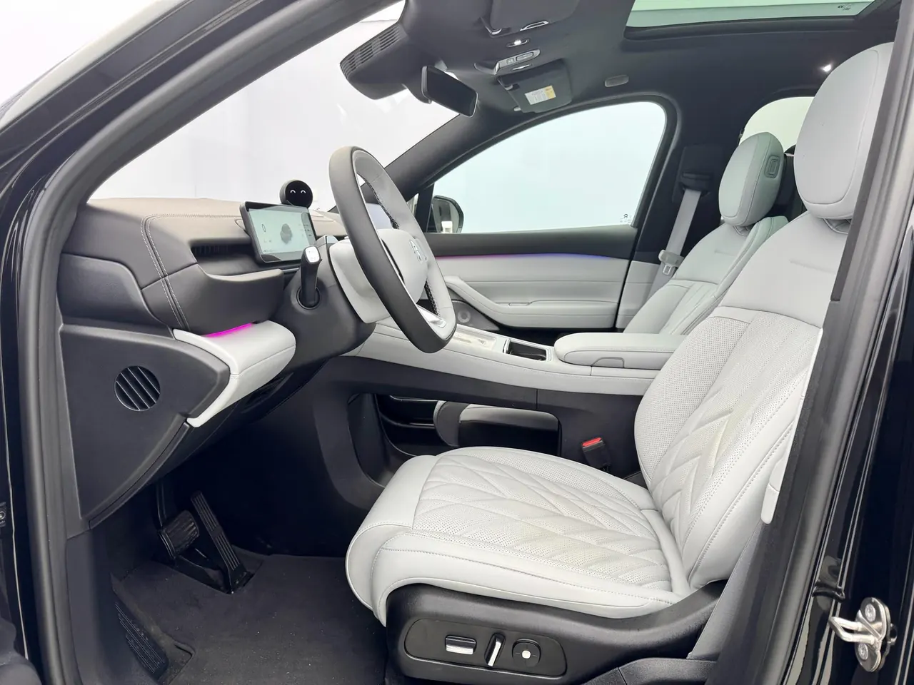 NIO 2025 ES6 75kWh automatic gear 5