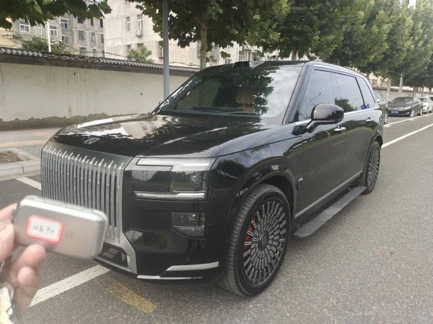 Zeekr 2025 Zeekr 9X 2.0T Hyper Edition 70kWh Automatic Gear - View 1