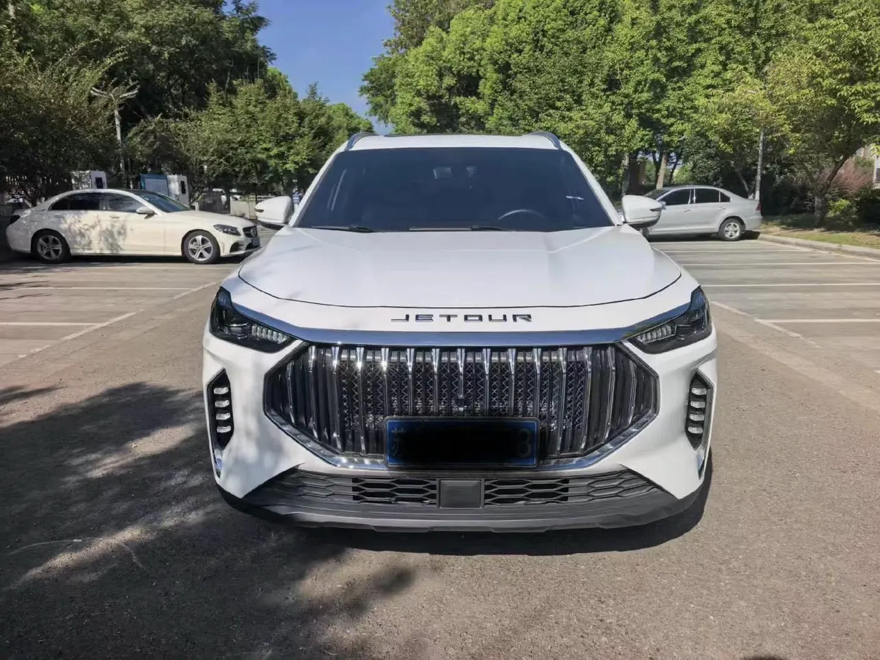 Jetour 2024 X70 PLUS 1.5T Champion Edition MAX7 Automatic Gear 2