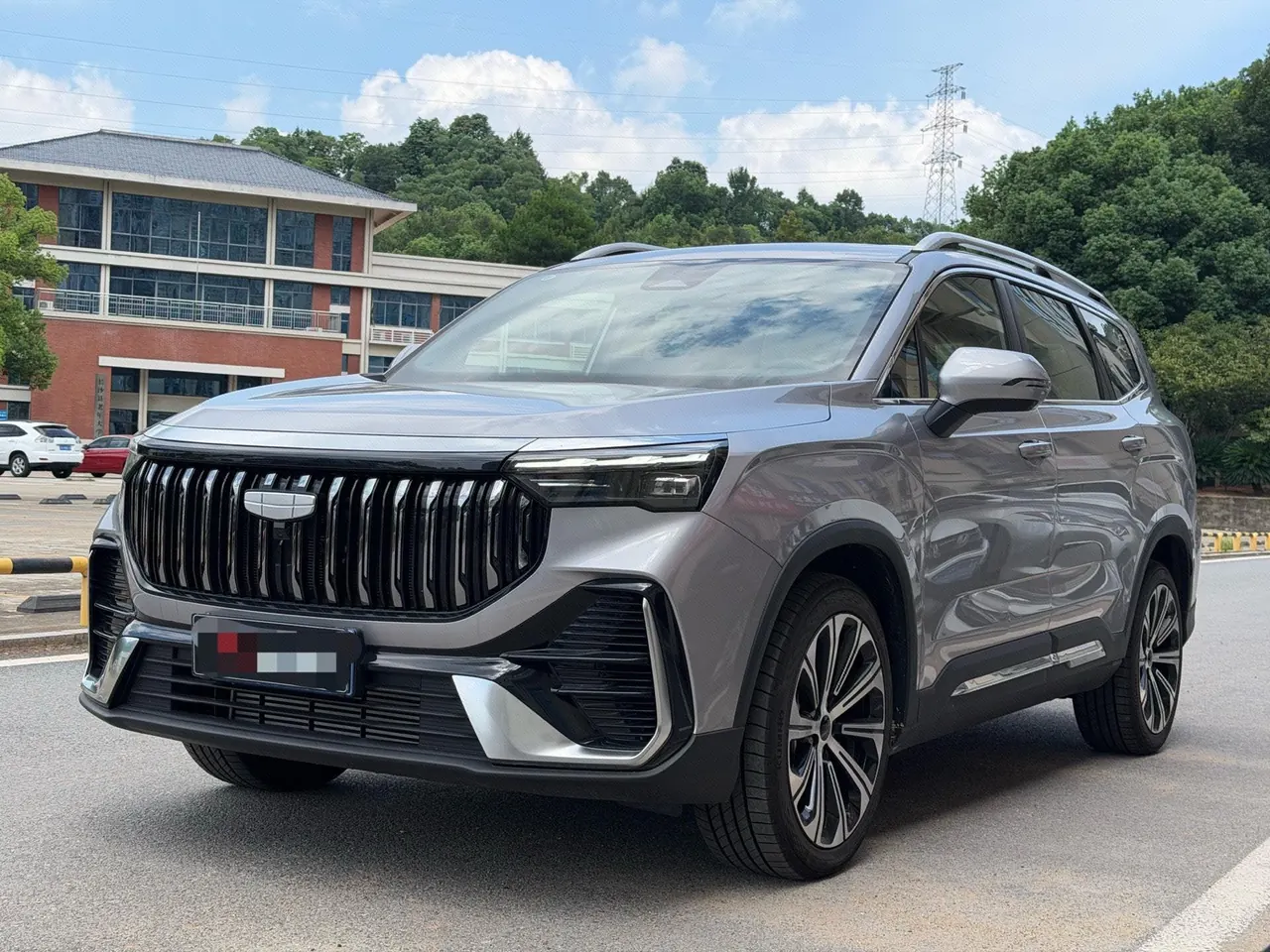 Open image lightbox: Geely 2026 Hao Yue L 2.0TD happy automatic transmission
