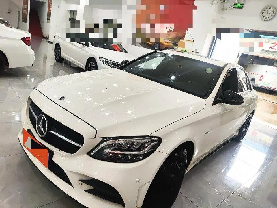 打开图片灯箱:Mercedes Benz Class C 2021 C 260 48V 1.5T Star Yao Zhen Tibetan Edition Automatic Gear