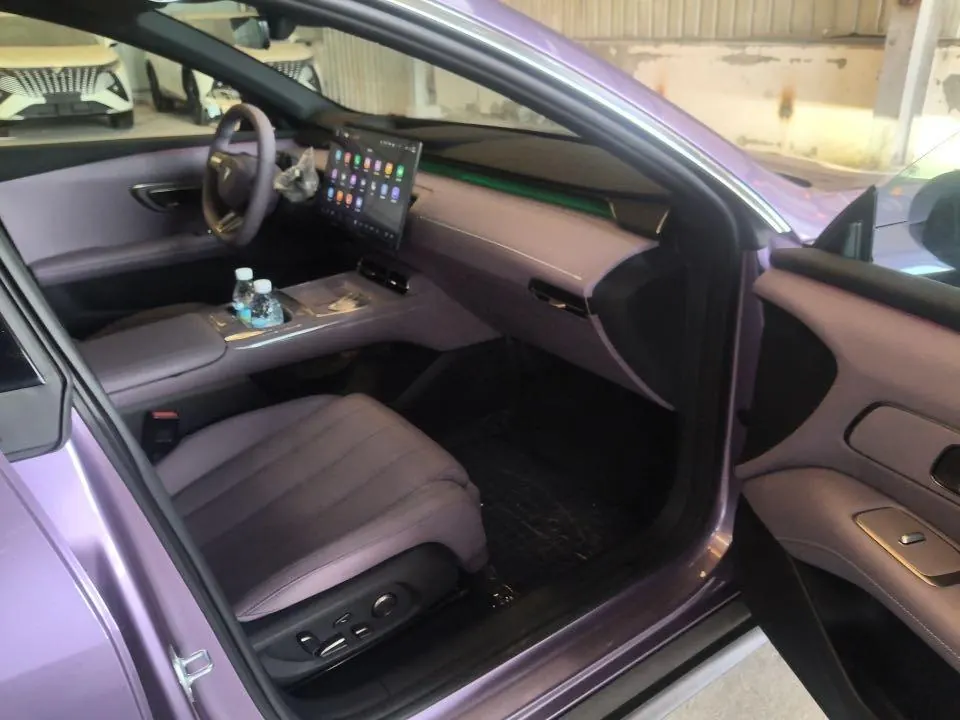 ChangAn Deepal 2026 L 06 245Ultra Laser Edition Automatic Gear 3