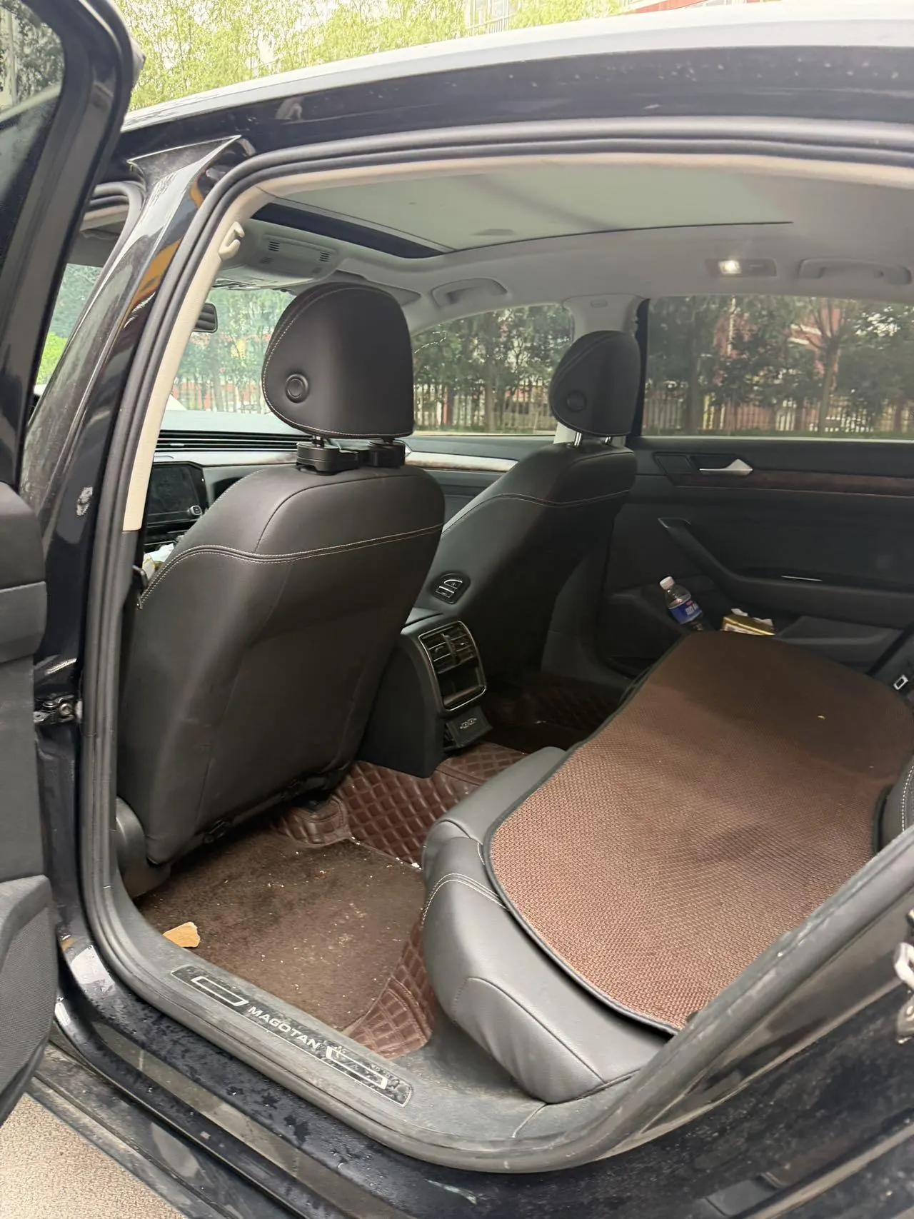 Volkswagen 2020 Magotan 1.4TSI 280TSI Leading Automatic Transmission 3