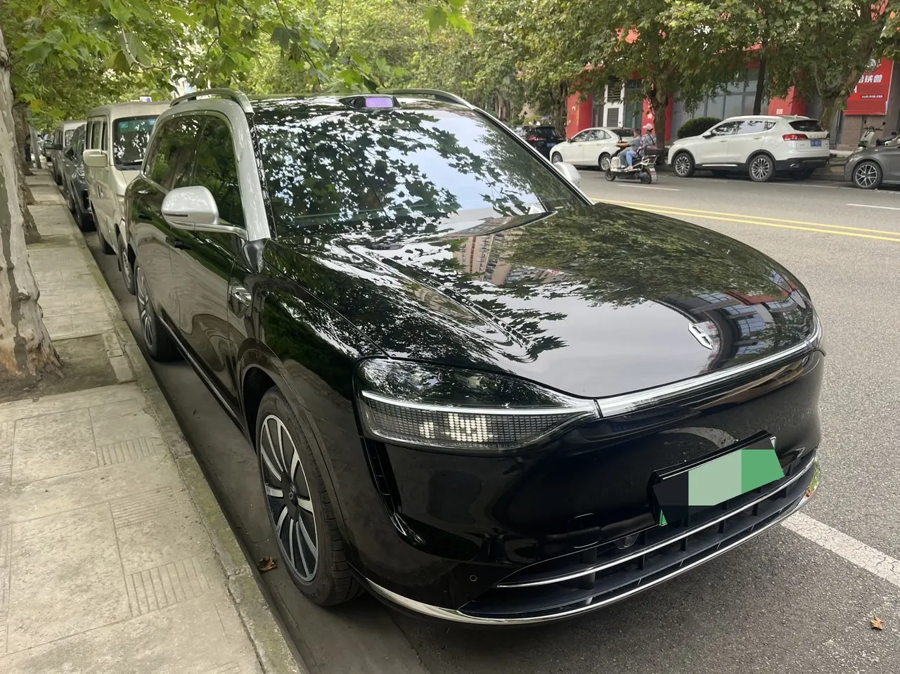 AITO 2025 AITO M9 extended range Max version 52kWh6 seat version automatic gear 2