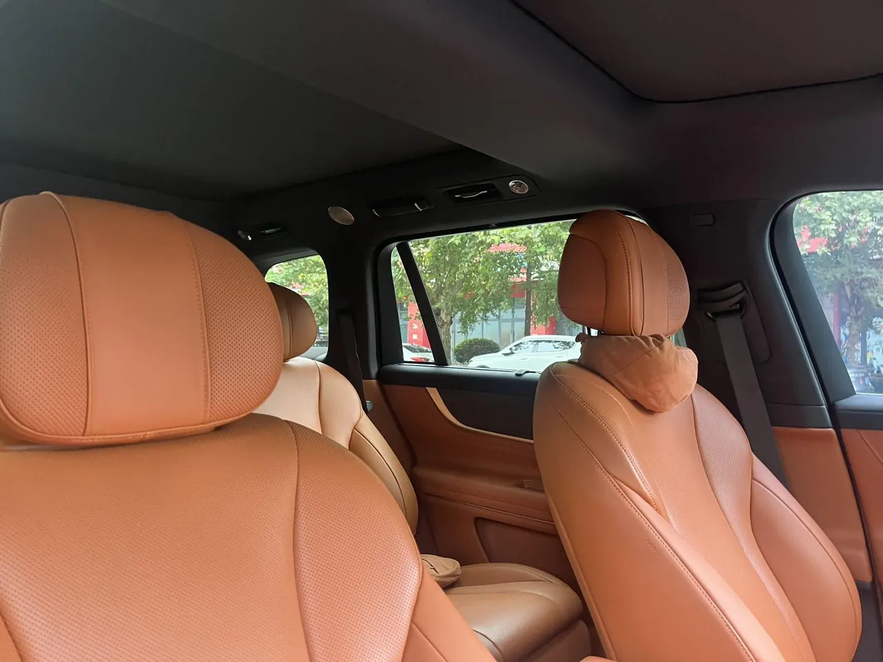 AITO 2025 AITO M9 extended range Max version 52kWh6 seat version automatic gear 5