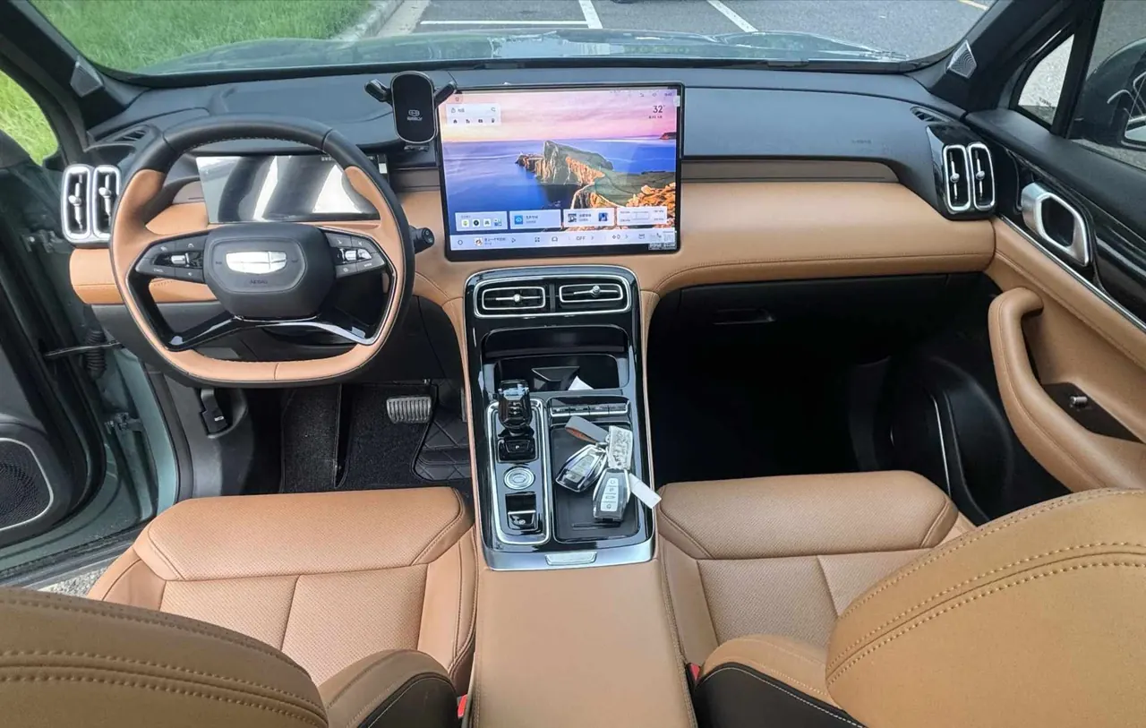 Geely 2025 Boyue L 1.5TD Shanhe Automatic Gear 4