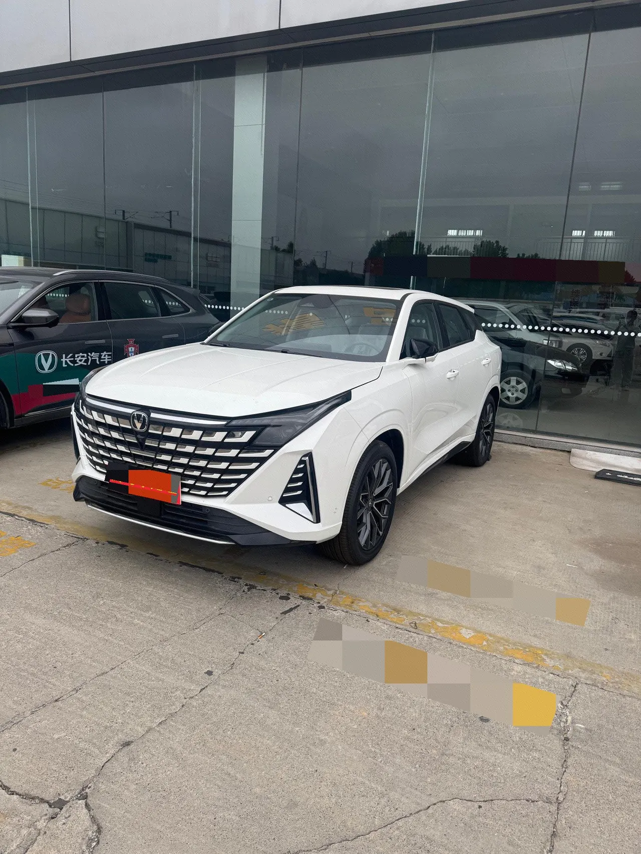 Open image lightbox: ChangAn 2024 UNI-Z Smart Electric iDD 1.5 Stepless 125km Excellent Automatic Gear