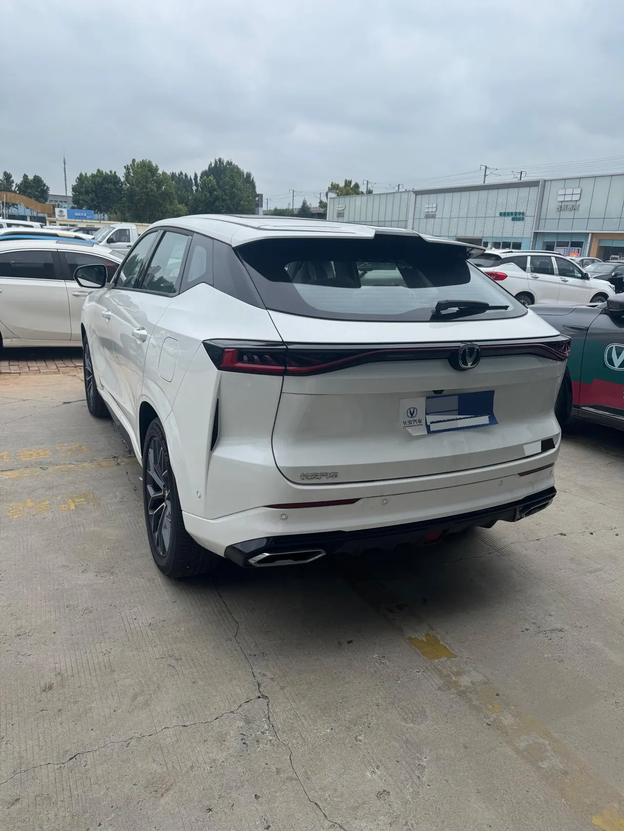 ChangAn 2024 UNI-Z Smart Electric iDD 1.5 Stepless 125km Excellent Automatic Gear 6