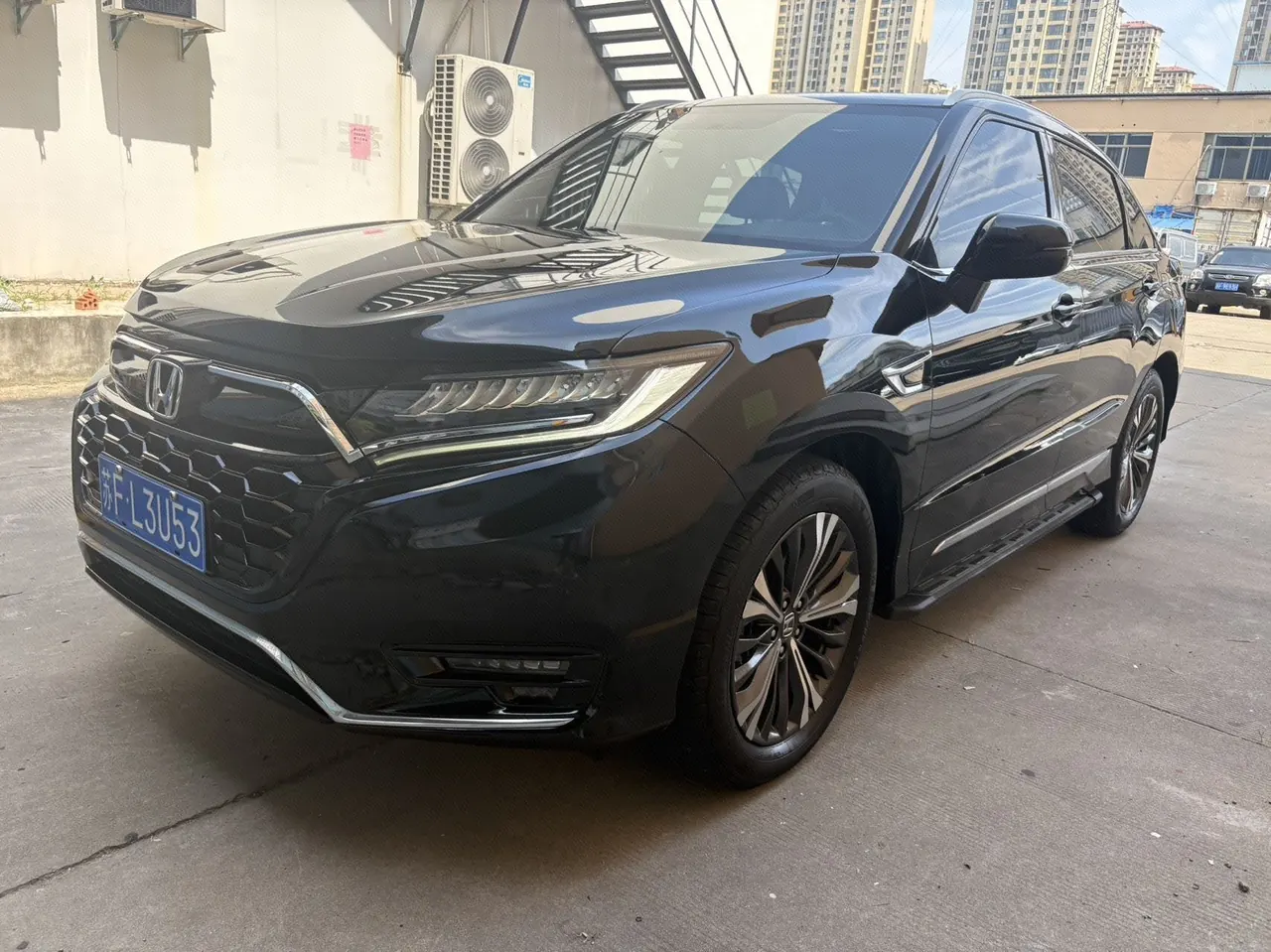 Honda 2023 UR-V 2.0T 370TURBO two-drive elegant version of automatic gear - View 1