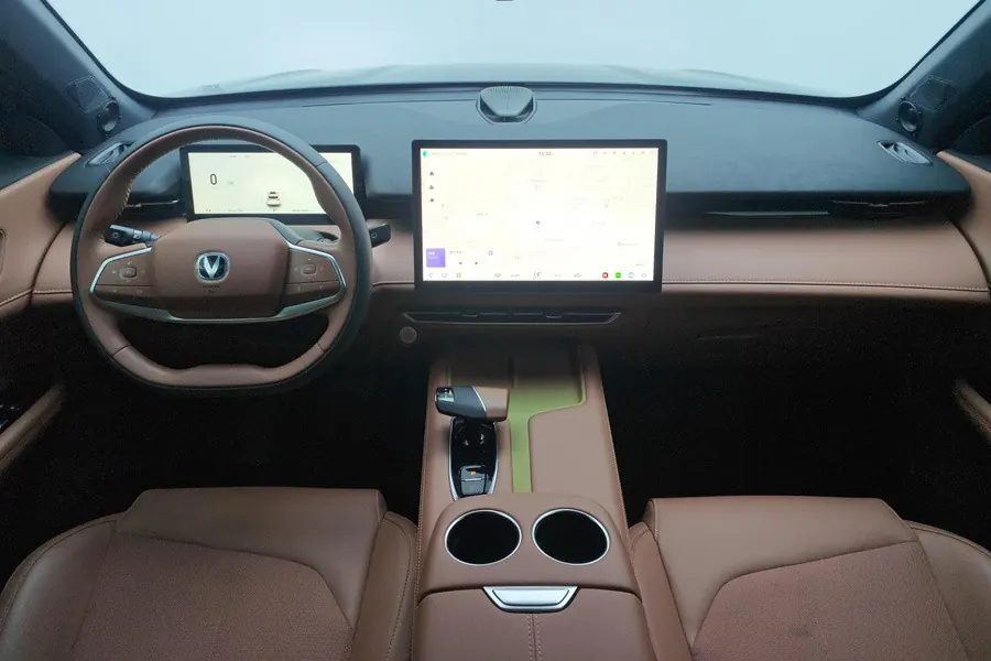 ChangAn 2025 UNI-Z 1.5T Luxury Automatic 6