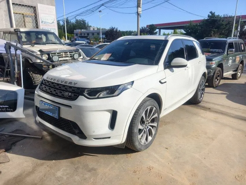 打开图片灯箱:Land Rover 2020 Discovery Sports Edition 48V 2.0T 249PS R-Dynamic S Performance Edition Automatic Gear