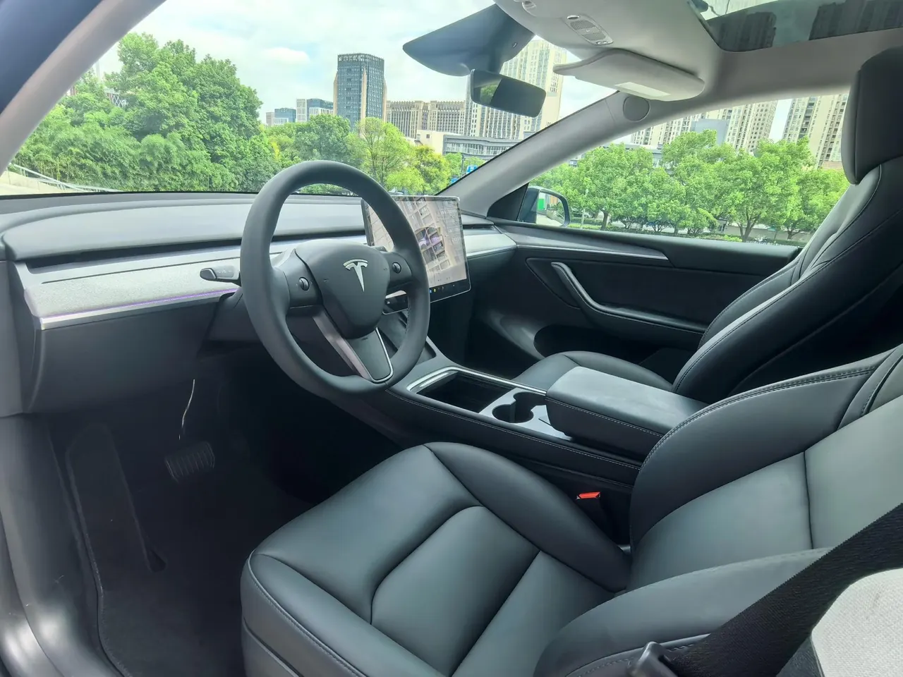 Tesla 2024 Model Y rear-wheel drive version automatic transmission 11