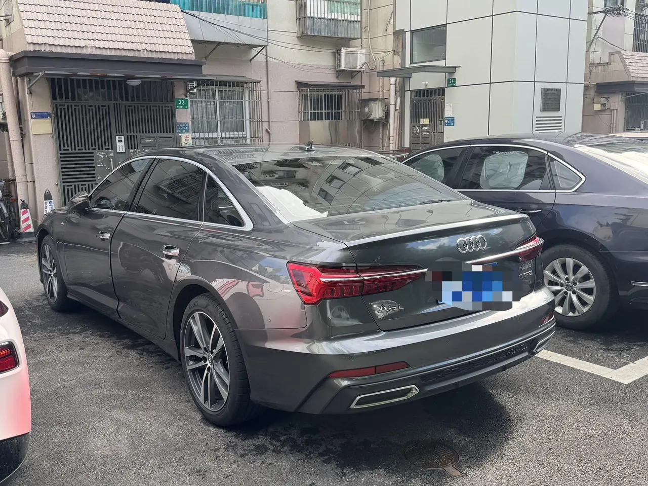 Audi 2020 A6L 2.0TFSI 40TFSI Deluxe Dynamic Automatic 2