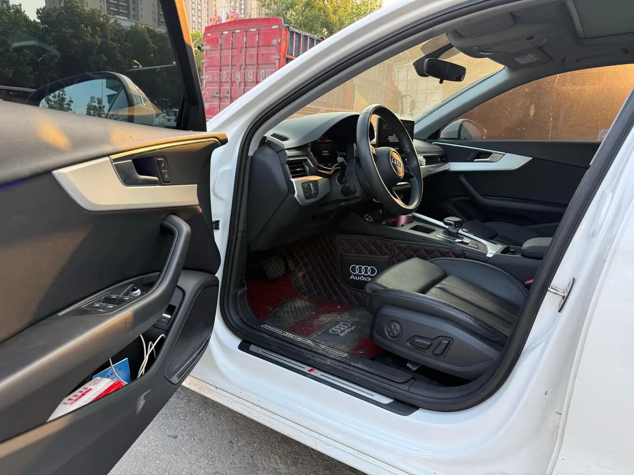 Audi 2020 A4L 2.0TFSI 40TFSI Fashion Dynamic Automatic 4