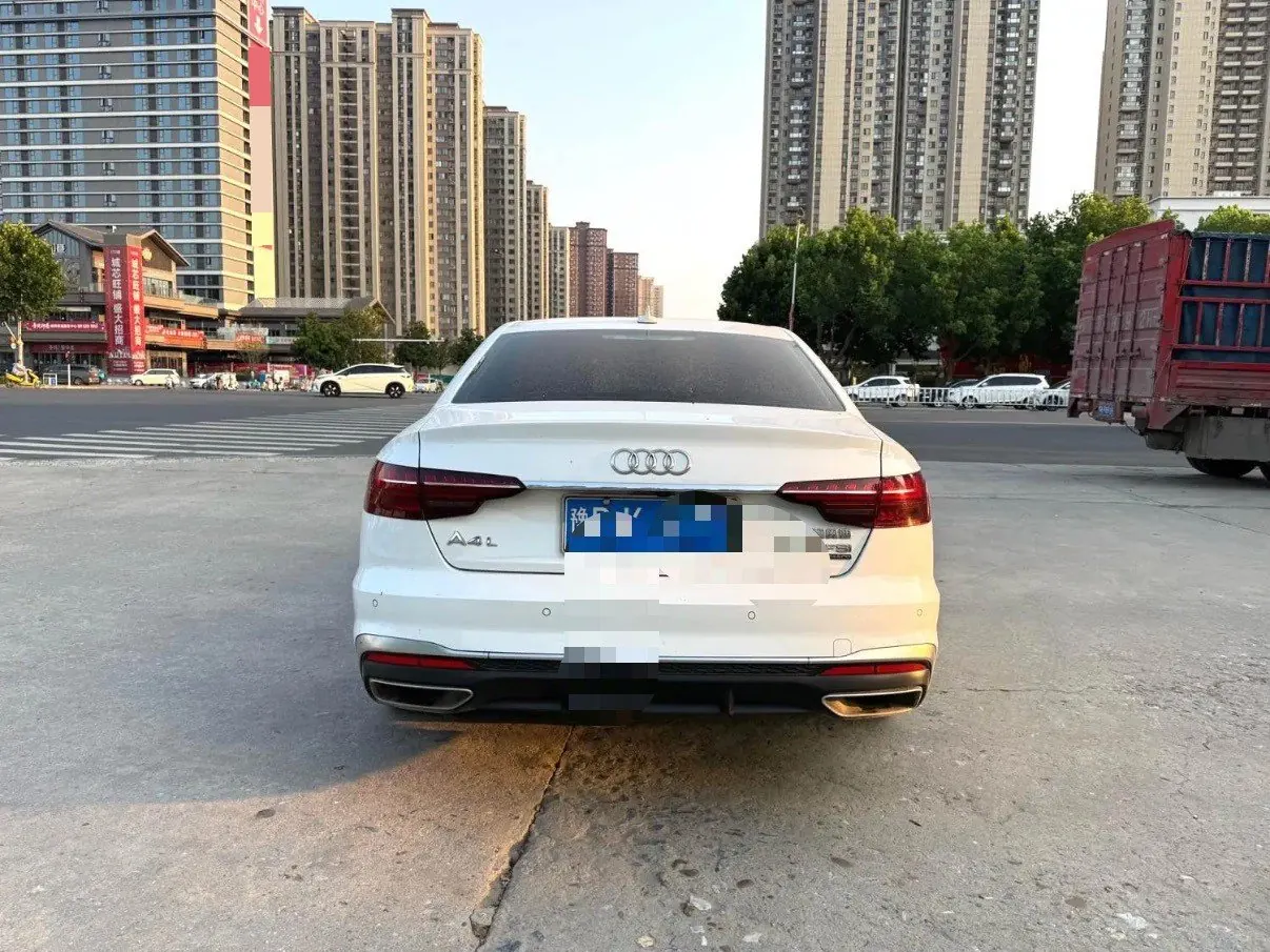 Audi 2020 A4L 2.0TFSI 40TFSI Fashion Dynamic Automatic 7
