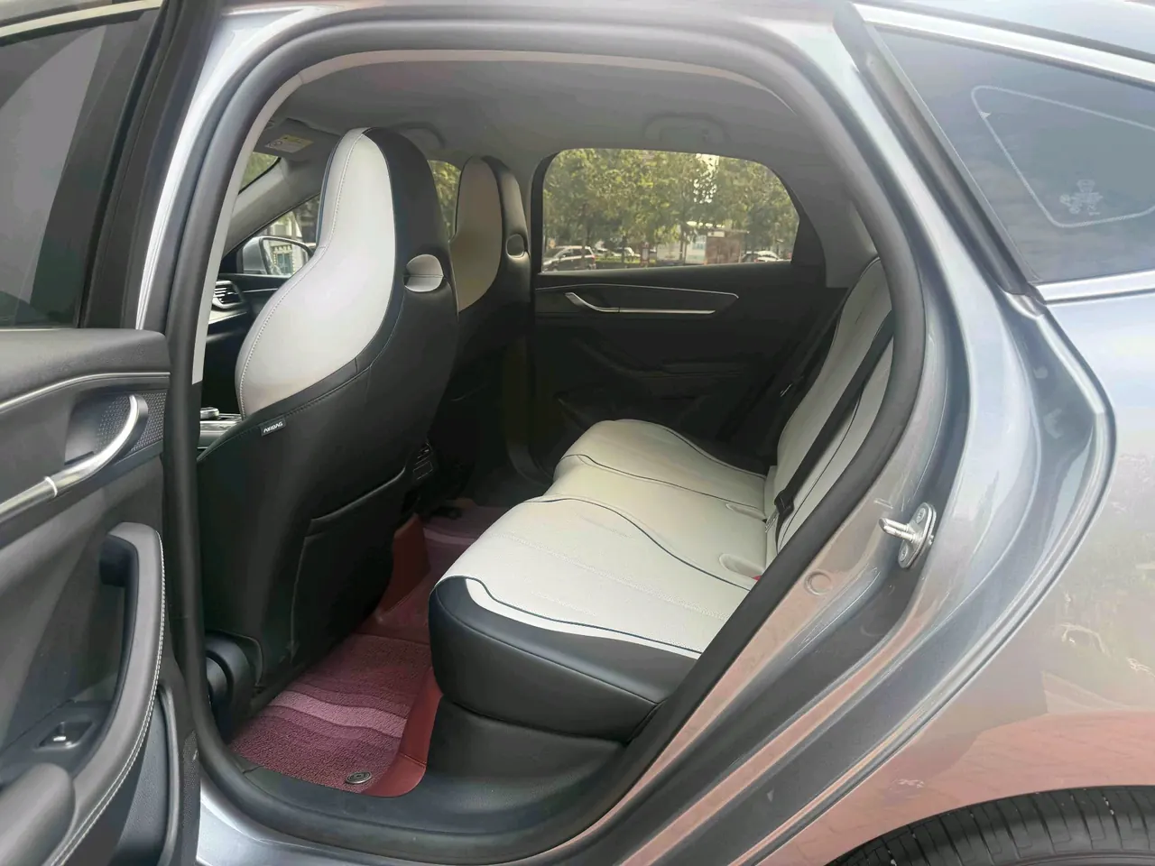 BYD 2024 destroyer 05 DM-i 1.5 stepless glory version 55KM luxury automatic gear 4