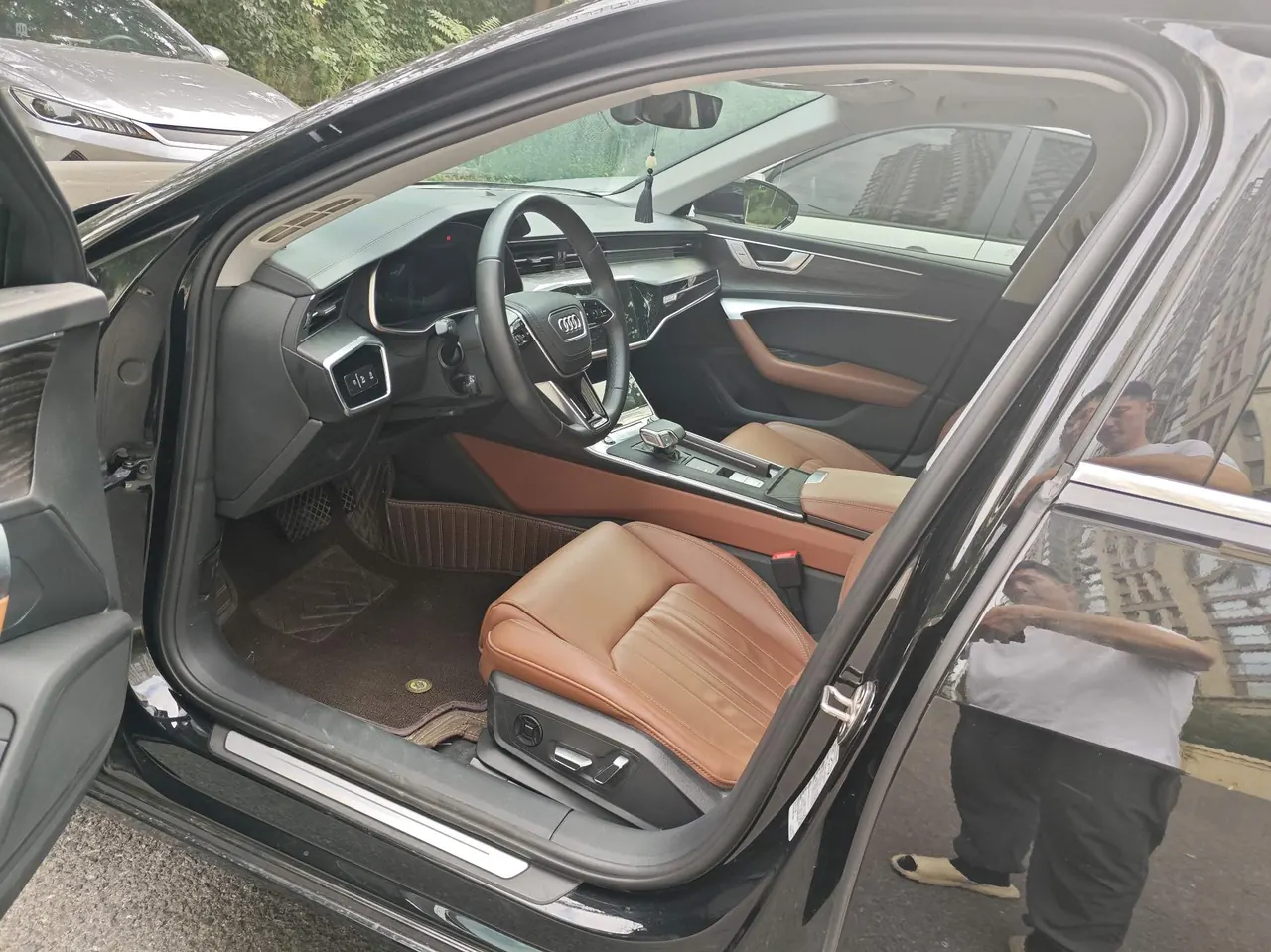 Audi 2023 A6L 2.0TFSI 45TFSI Quattro Select Elegant Type (Modified) Automatic Gear 4