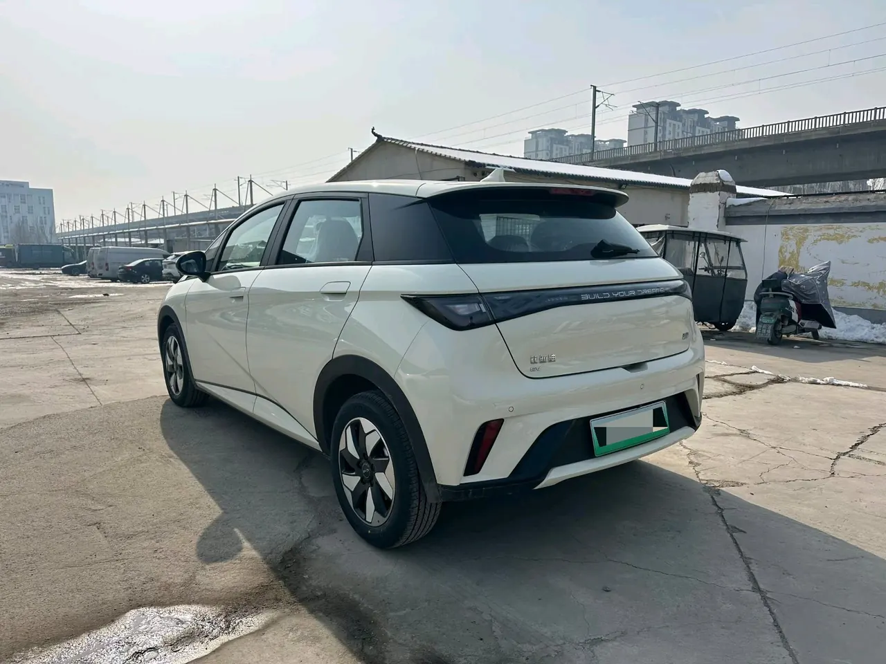 BYD 2025 Dolphins 420km Free Edition Automatic 4